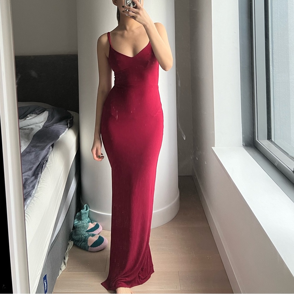 AYM Studio Elva Wine Red Dress - Picture 5 of 5